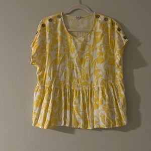 Yellow and white paisley shirt with button sleeves